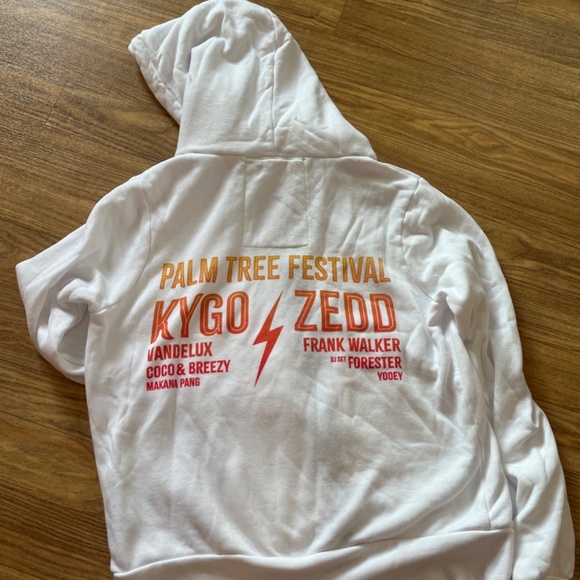 Aviator Nation - Picture 2 of 2